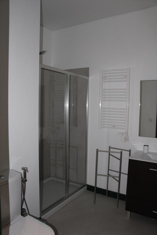 Deluxe Studio